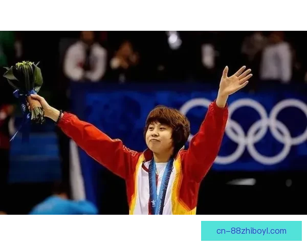 王濛赞韩国队夺冠捍卫亚洲荣光 王濛赞韩国队夺冠捍卫亚洲荣光